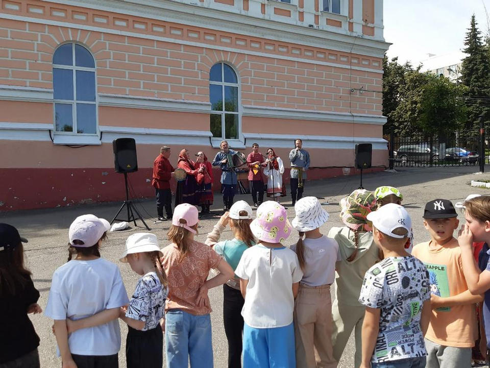 «Миряне» выступили в пензенской гимназии «Миряне» выступили в пензенской гимназии